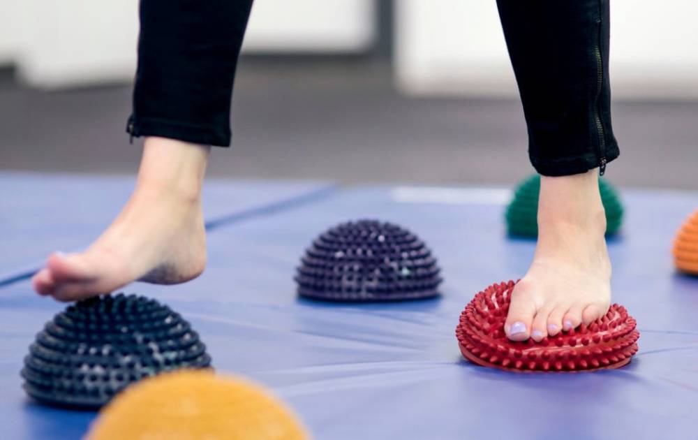 درمان راه رفتن روی پنجه پا با کاردرمانی