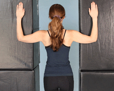 تمرینات اصلاحی افتادگی شانه